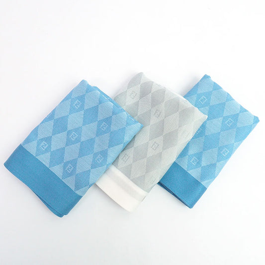 [未使用 /新的旧文章] Fendi Handskerchief 3设置礼物[]